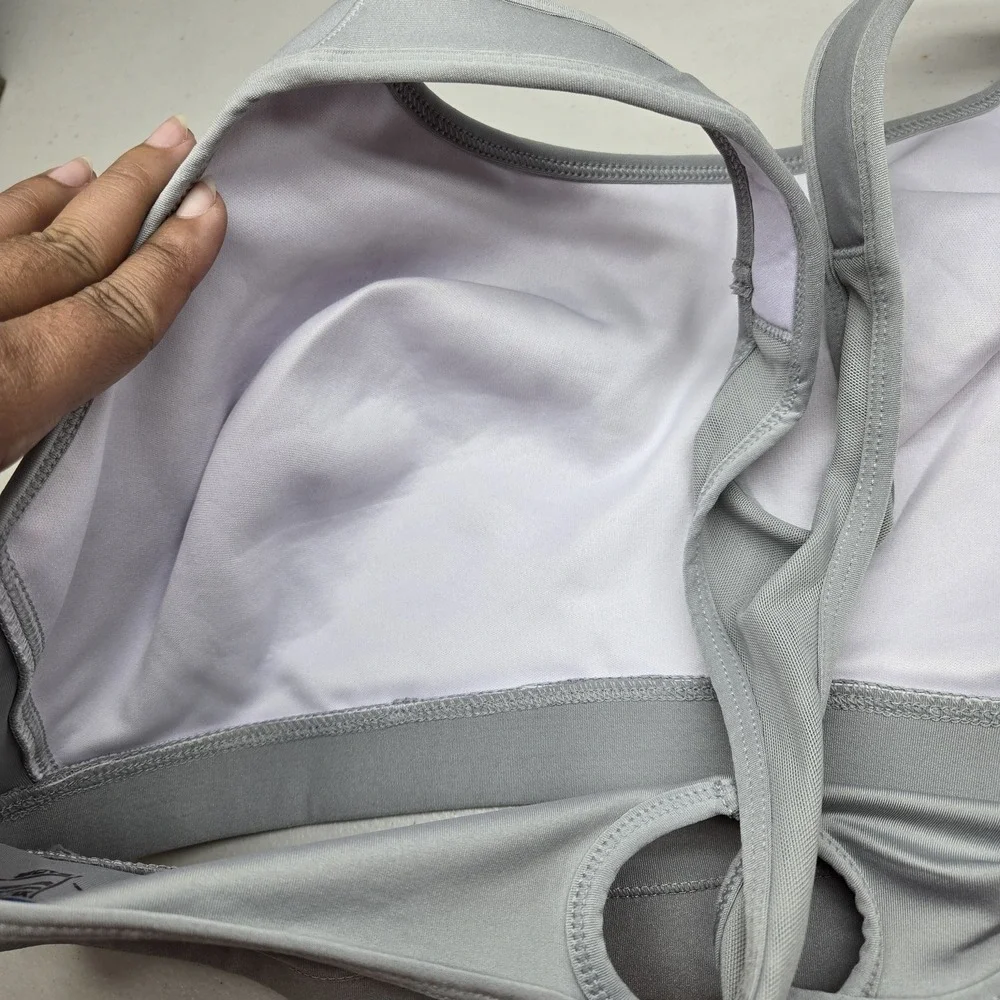 Columbia Women Sports Bra XL Gray Wireless Pullover Jersey Racerback‎